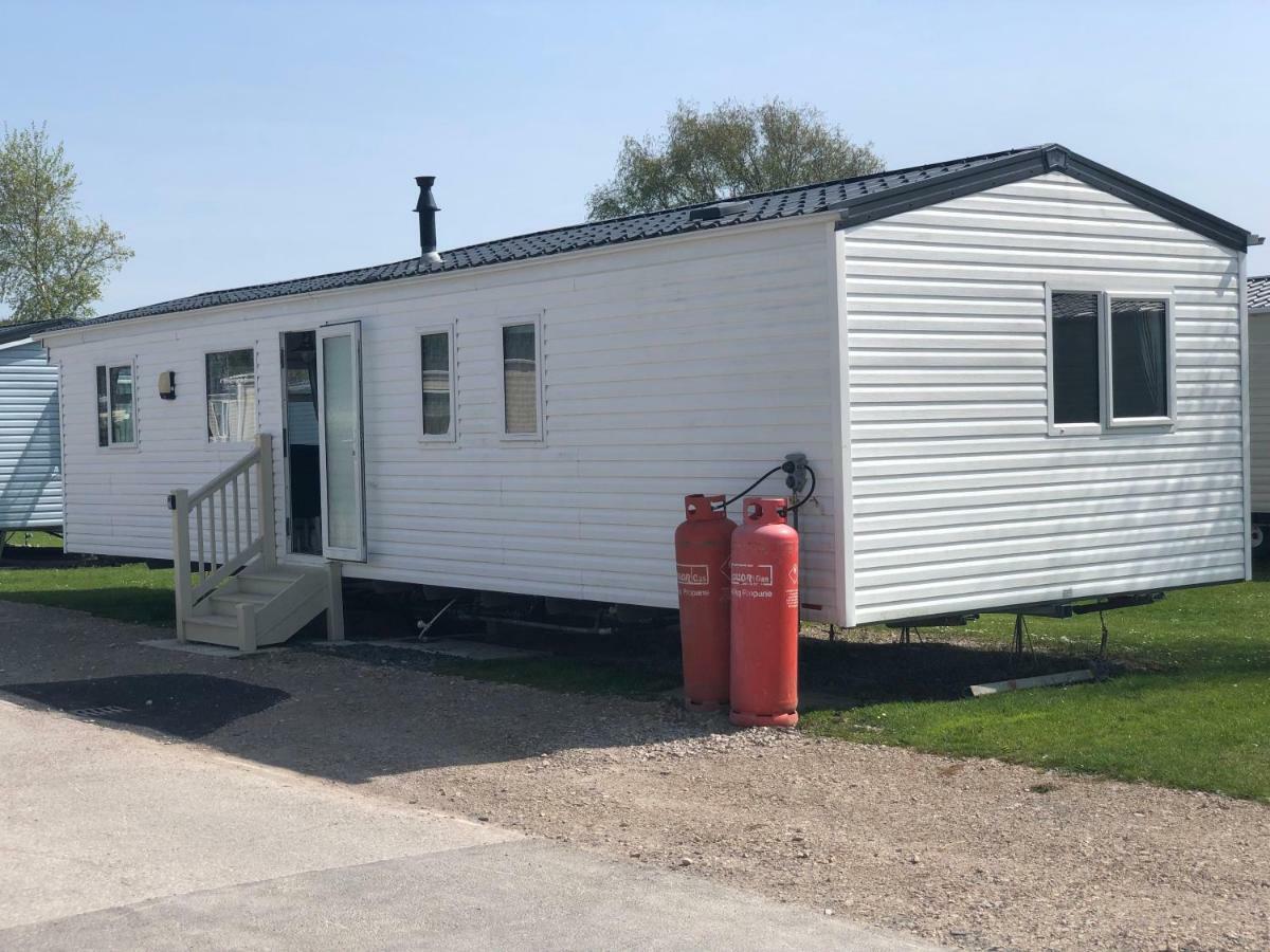 Static Caravan-Haven, Lake District Hotel Flookburgh Exterior photo